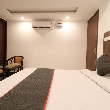 Hotel Tark Inn Near Igi Airport Nowe Delhi Zewnętrze zdjęcie