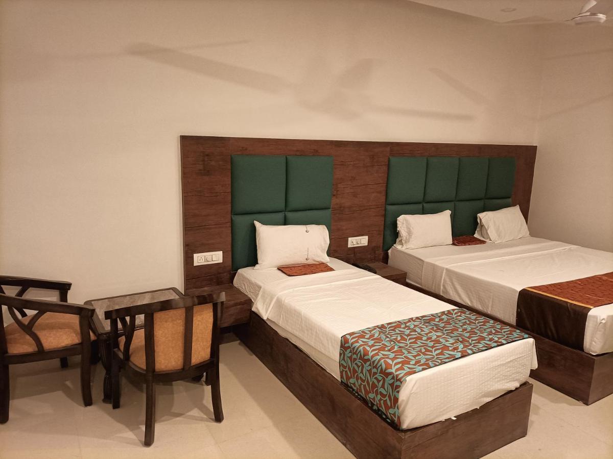Hotel Tark Inn Near Igi Airport Nowe Delhi Zewnętrze zdjęcie