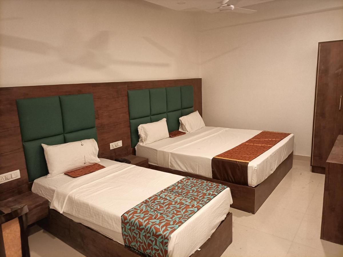 Hotel Tark Inn Near Igi Airport Nowe Delhi Zewnętrze zdjęcie