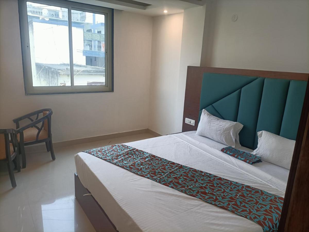 Hotel Tark Inn Near Igi Airport Nowe Delhi Zewnętrze zdjęcie
