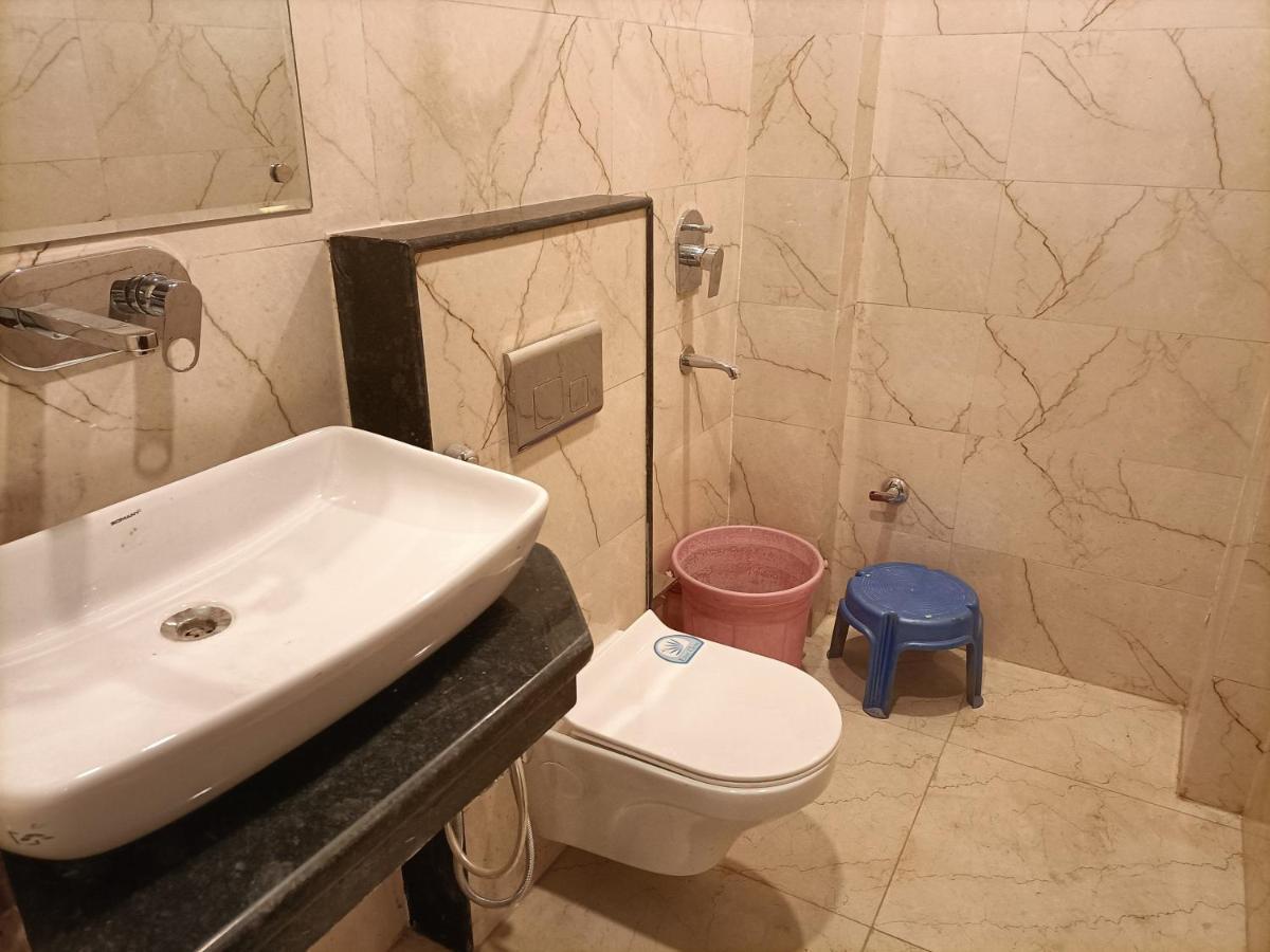 Hotel Tark Inn Near Igi Airport Nowe Delhi Zewnętrze zdjęcie