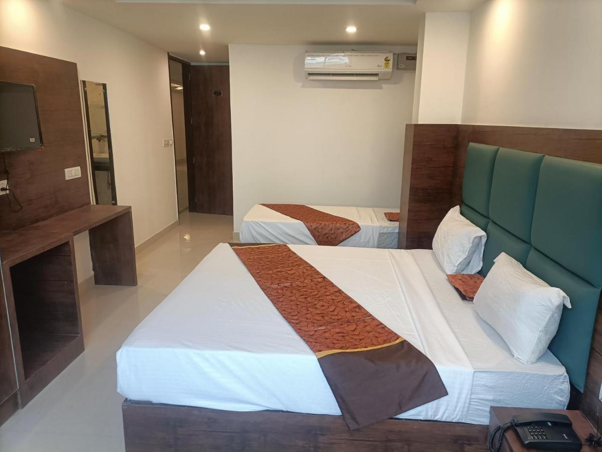 Hotel Tark Inn Near Igi Airport Nowe Delhi Zewnętrze zdjęcie