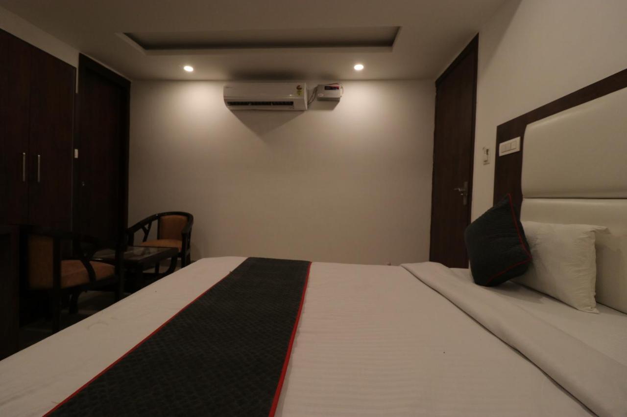 Hotel Tark Inn Near Igi Airport Nowe Delhi Zewnętrze zdjęcie