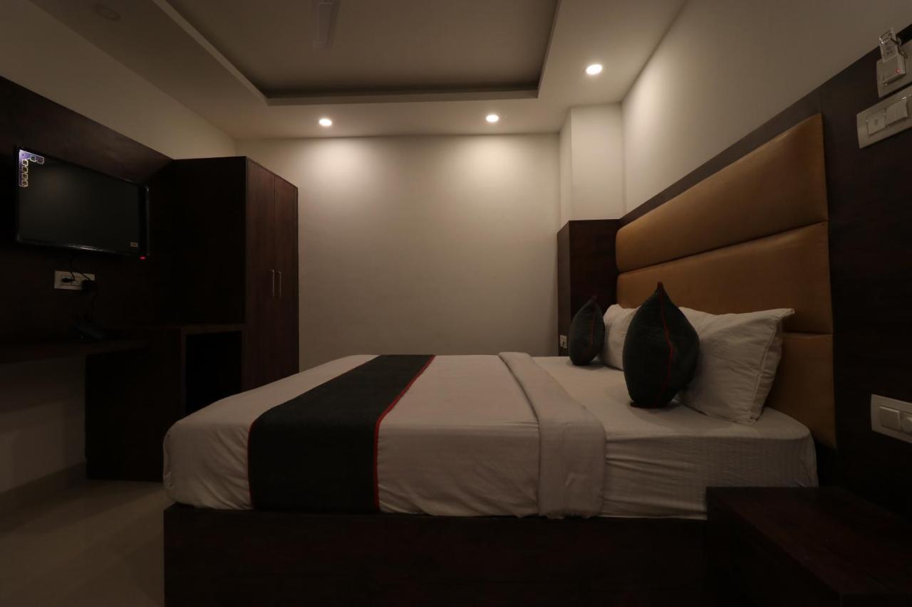 Hotel Tark Inn Near Igi Airport Nowe Delhi Zewnętrze zdjęcie